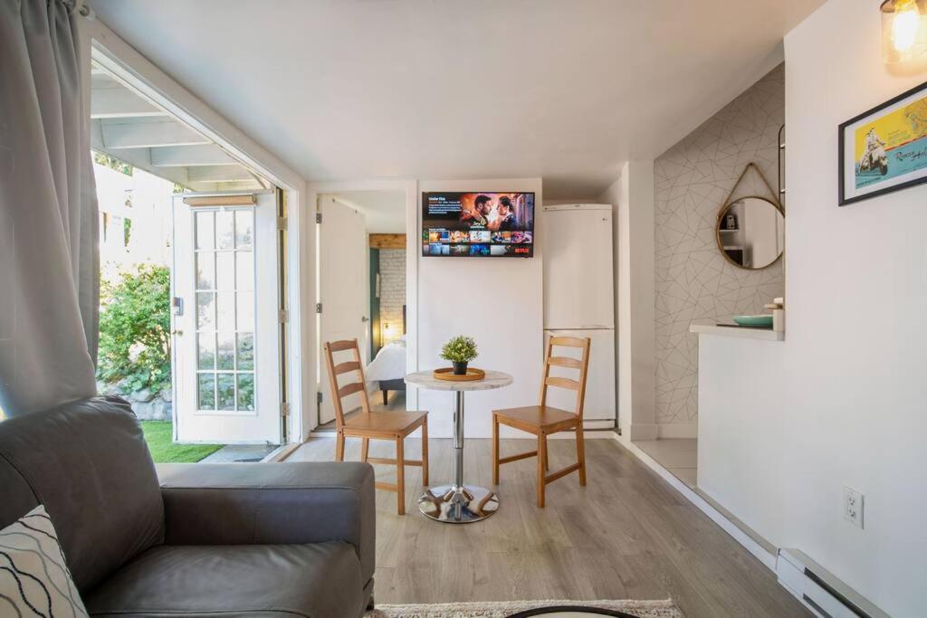 King Garden Suite/20 Mins To Dwntwn Vancouvr/Petok North Vancouver Eksteriør billede