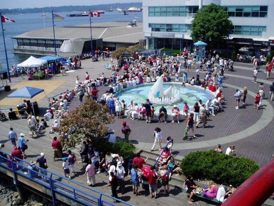 King Garden Suite/20 Mins To Dwntwn Vancouvr/Petok North Vancouver Eksteriør billede